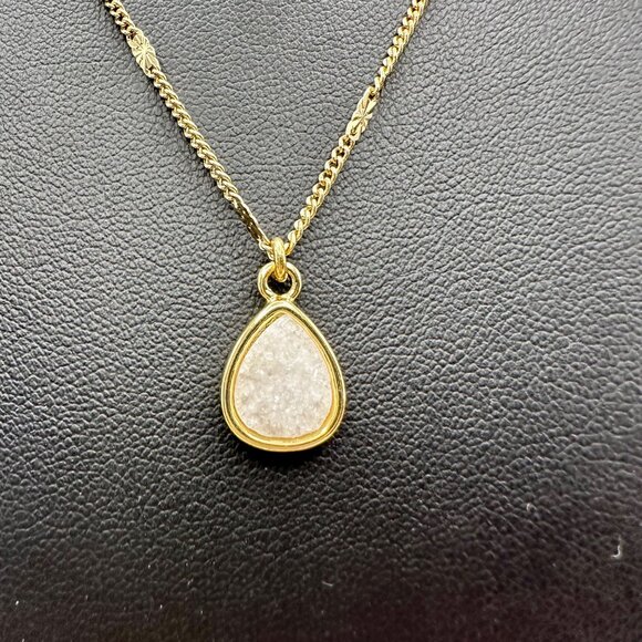 Luna Norte Gold Tone Teardrop Pendant Necklace Dainty Chain Druzy Style Elegant - Picture 5 of 11